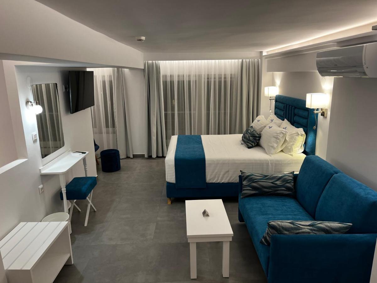 Ocean Blue Suites Иериссос Экстерьер фото