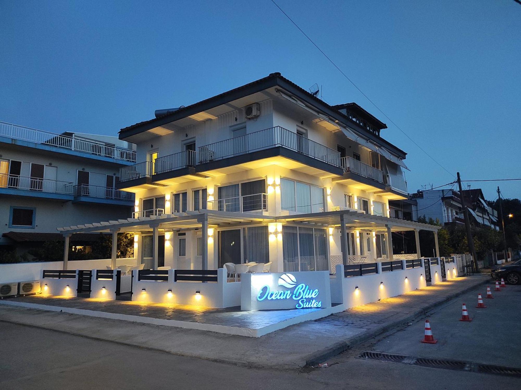 Ocean Blue Suites Иериссос Экстерьер фото
